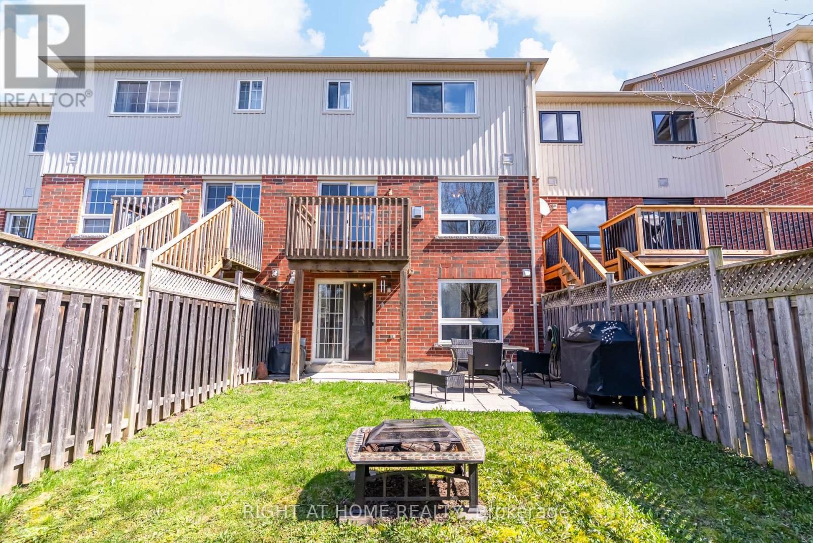 105 HAMMILL HEIGHTS Image 33