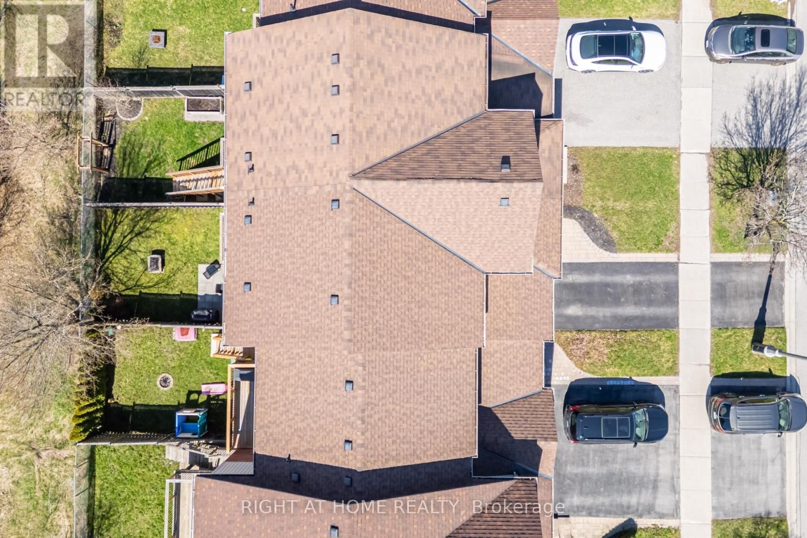 105 HAMMILL HEIGHTS Image 35