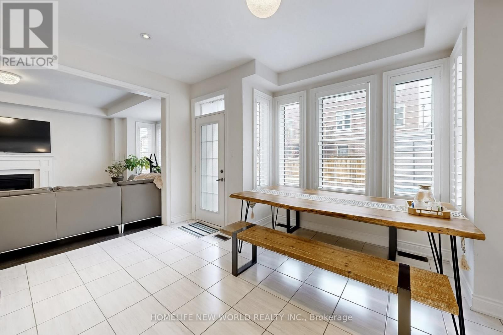 50 BEN SINCLAIR AVENUE Image 11