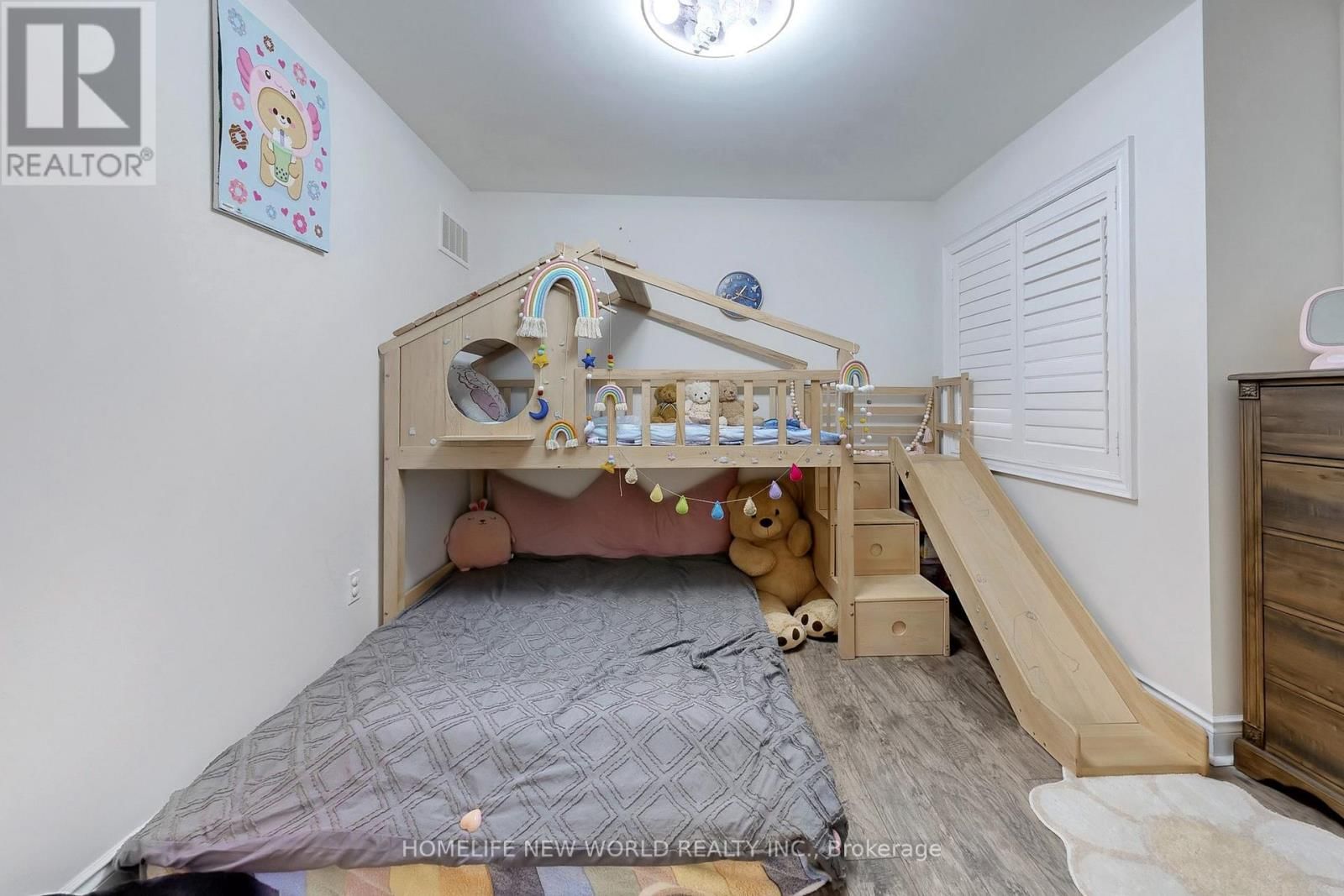 50 BEN SINCLAIR AVENUE Image 22