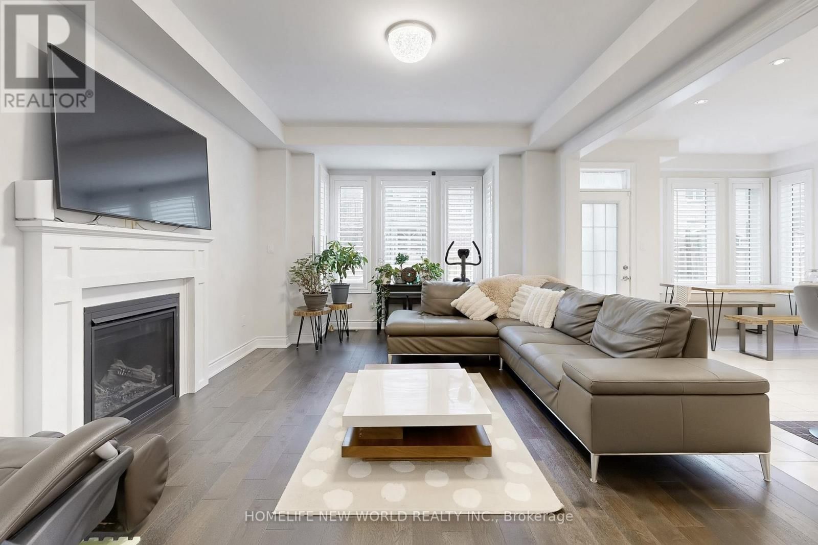 50 BEN SINCLAIR AVENUE Image 3