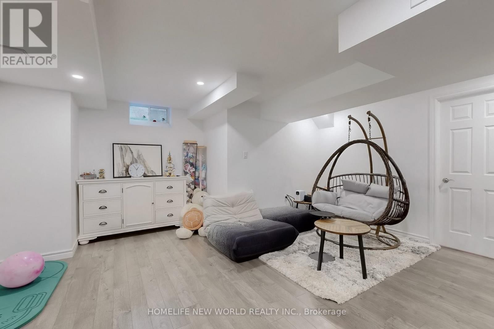 50 BEN SINCLAIR AVENUE Image 31