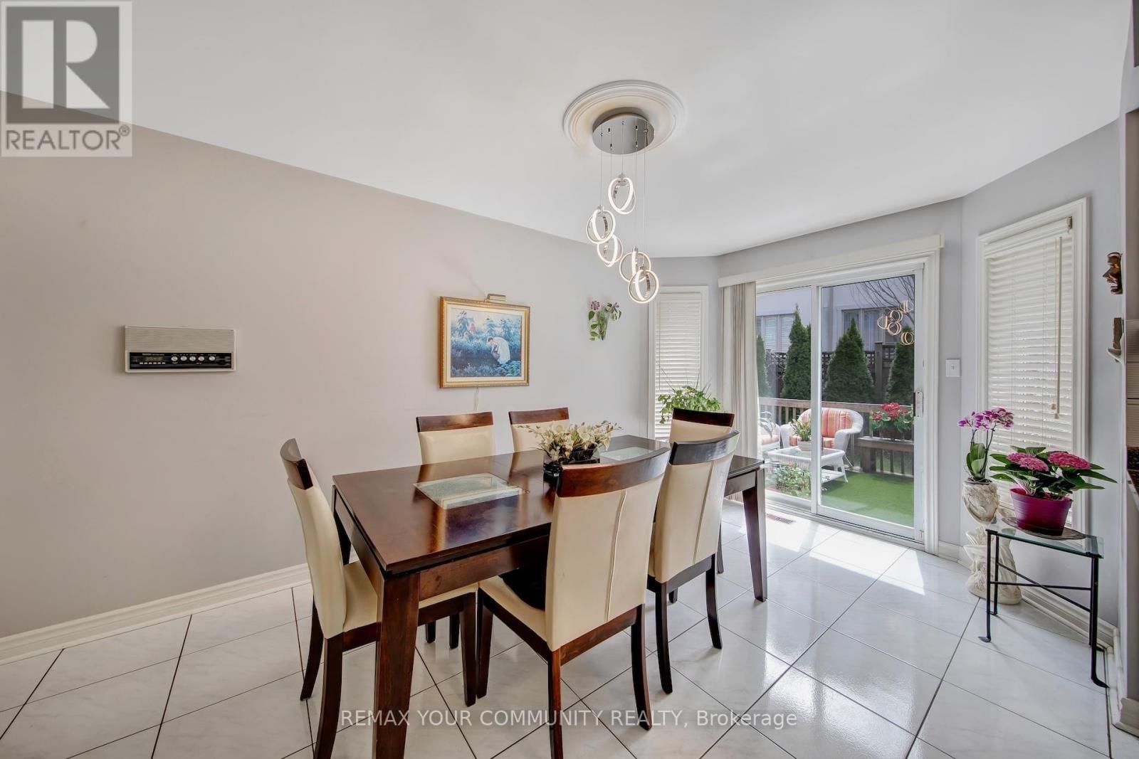 34 LEICESTER ROAD Image 13