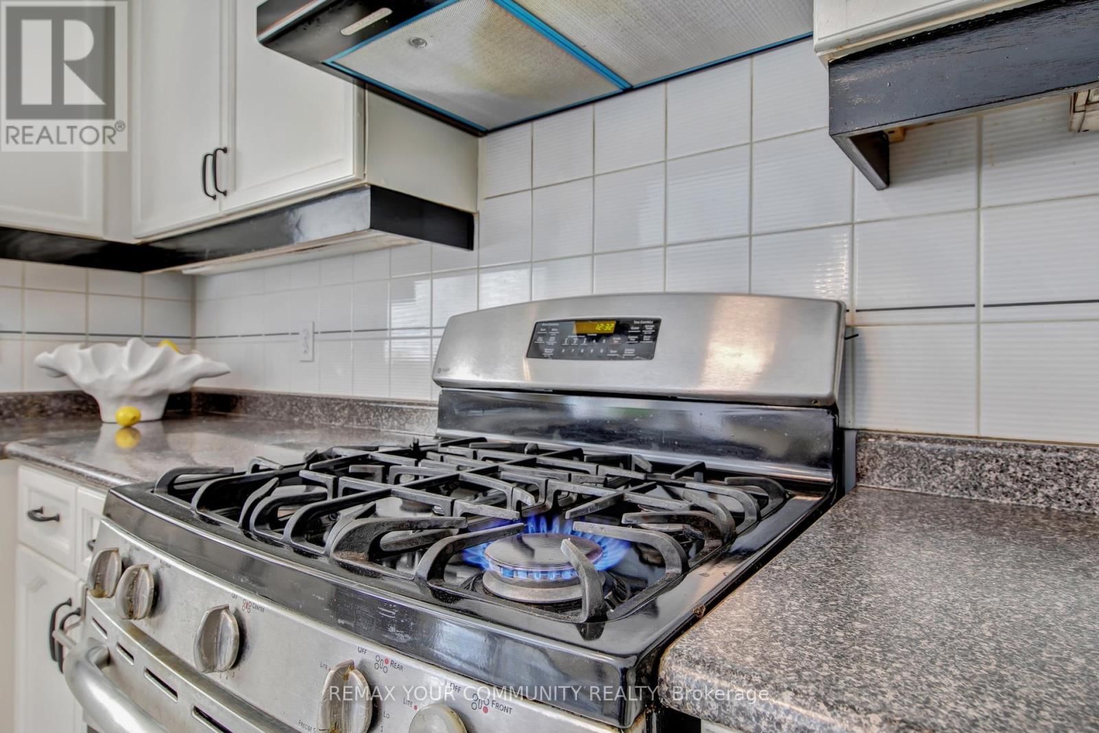 34 LEICESTER ROAD Image 14