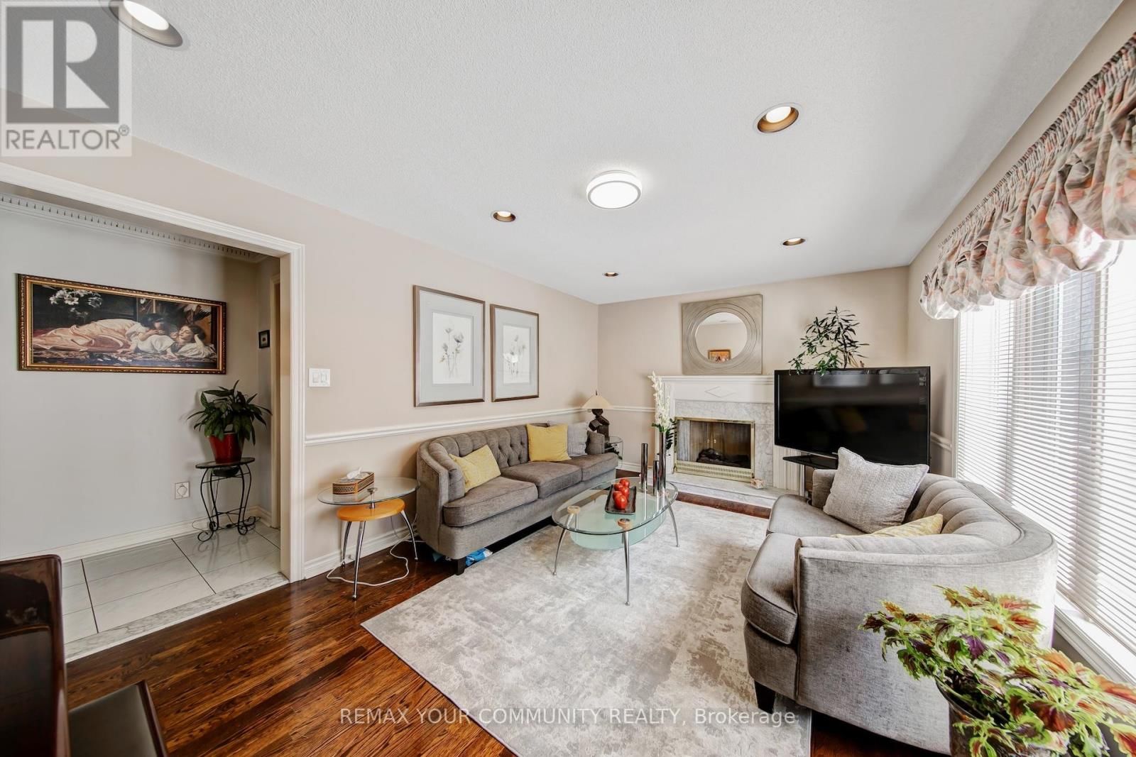 34 LEICESTER ROAD Image 17