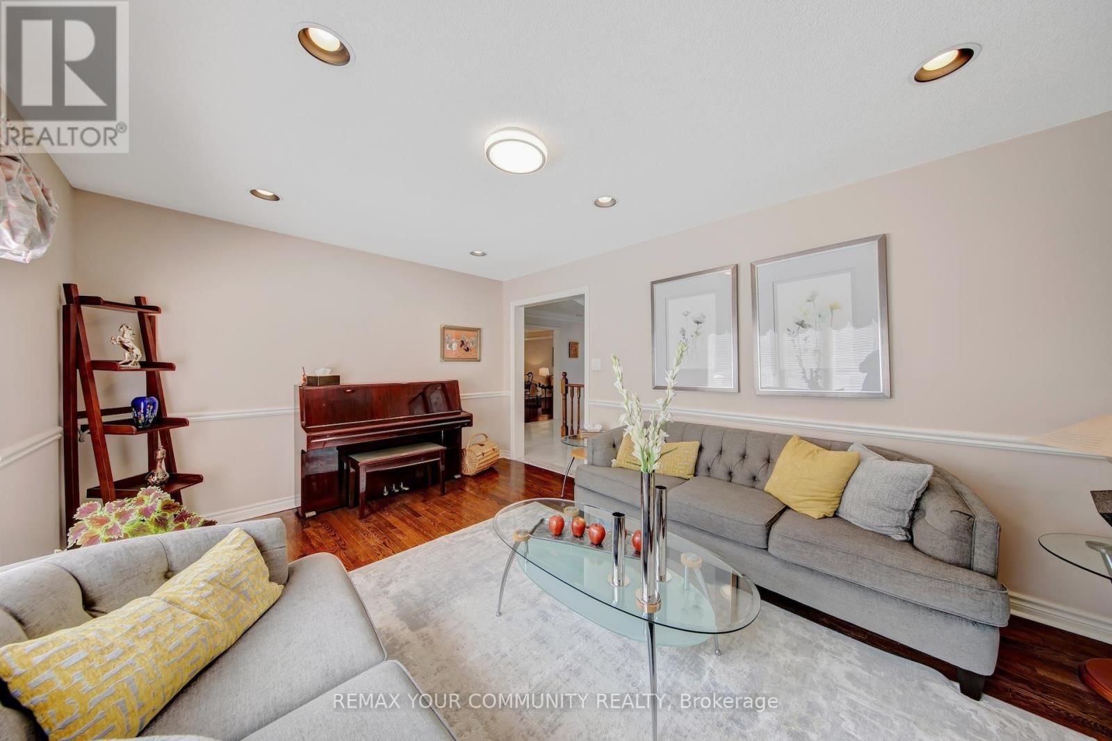 34 LEICESTER ROAD Image 18