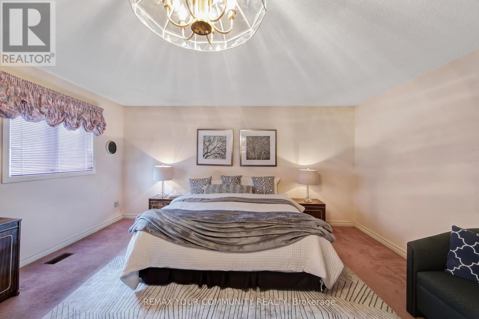 34 LEICESTER ROAD Image 25