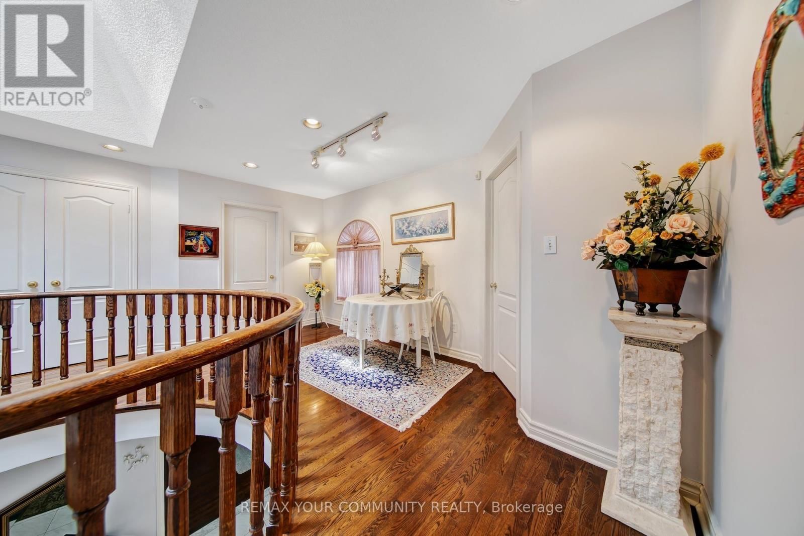 34 LEICESTER ROAD Image 35