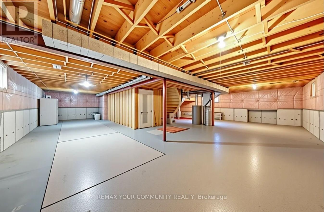 34 LEICESTER ROAD Image 40