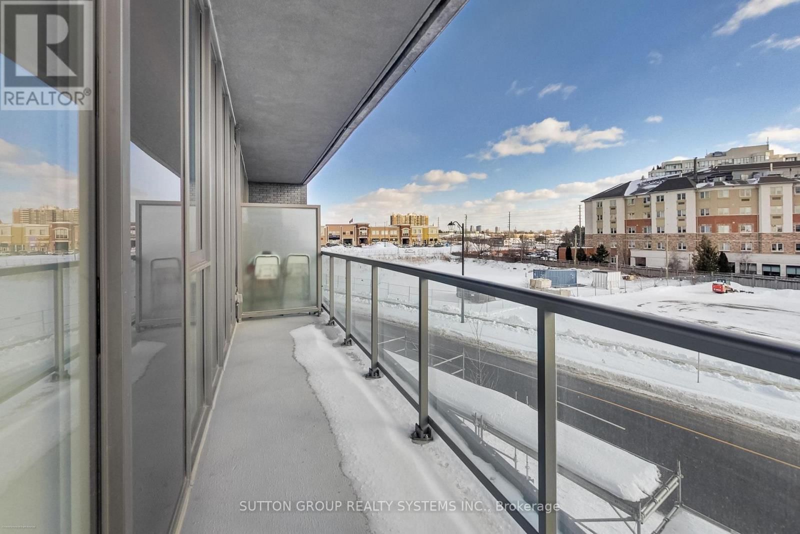 204 - 10 GATINEAU DRIVE Image 20