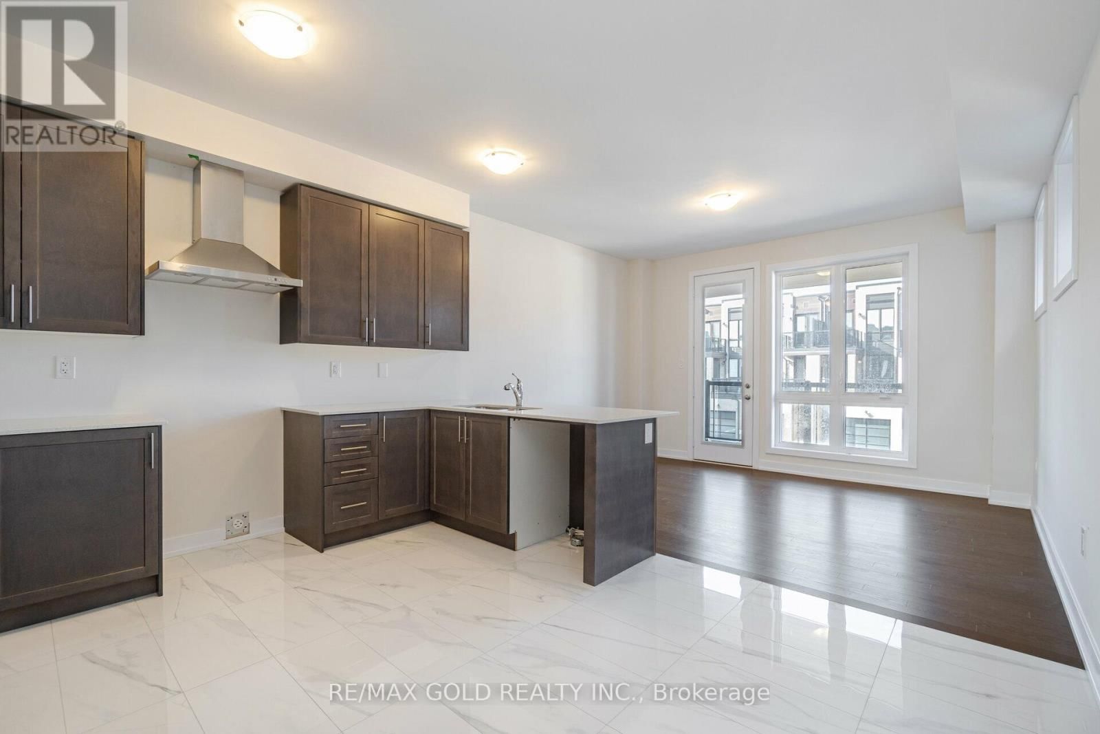 59 MIKAYLA LANE Image 19