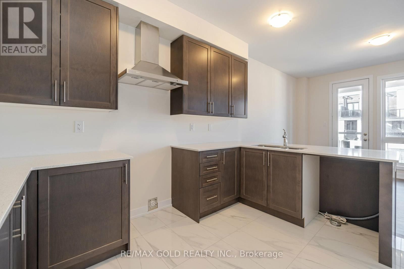 59 MIKAYLA LANE Image 22