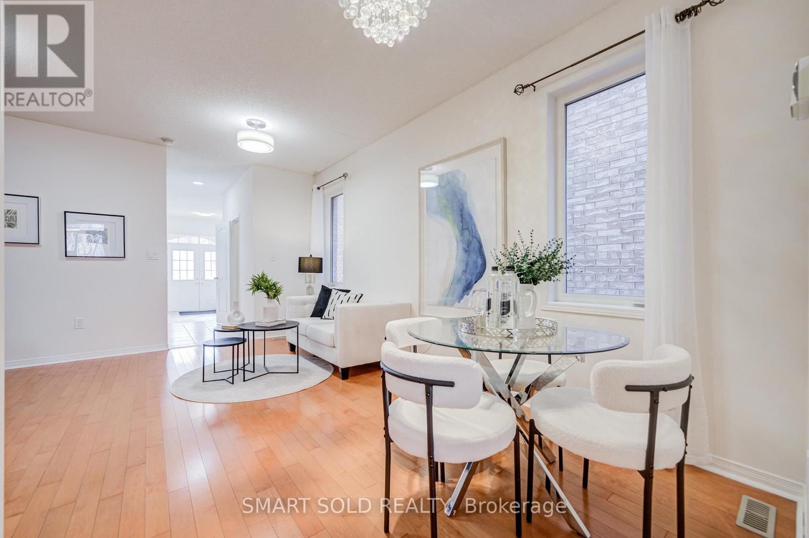 28 CATALPA CRESCENT Image 10