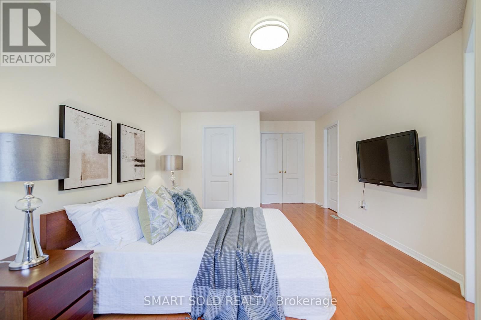 28 CATALPA CRESCENT Image 23