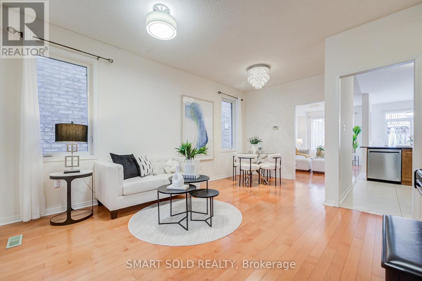 28 CATALPA CRESCENT Image 7