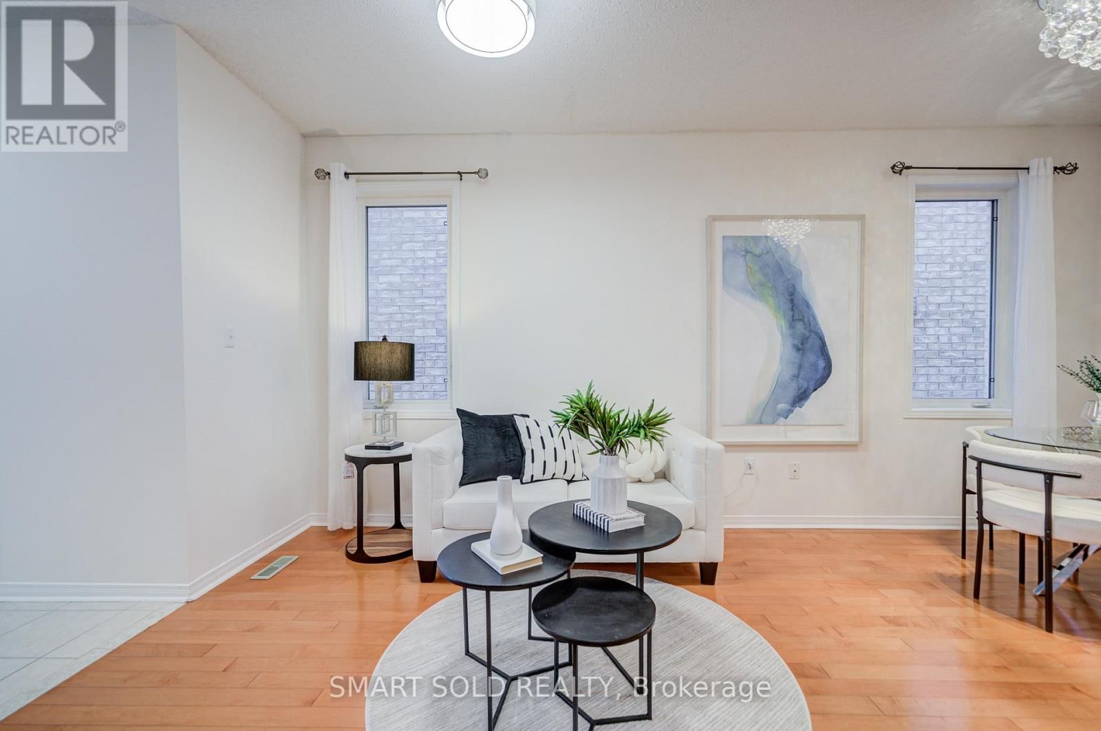 28 CATALPA CRESCENT Image 9