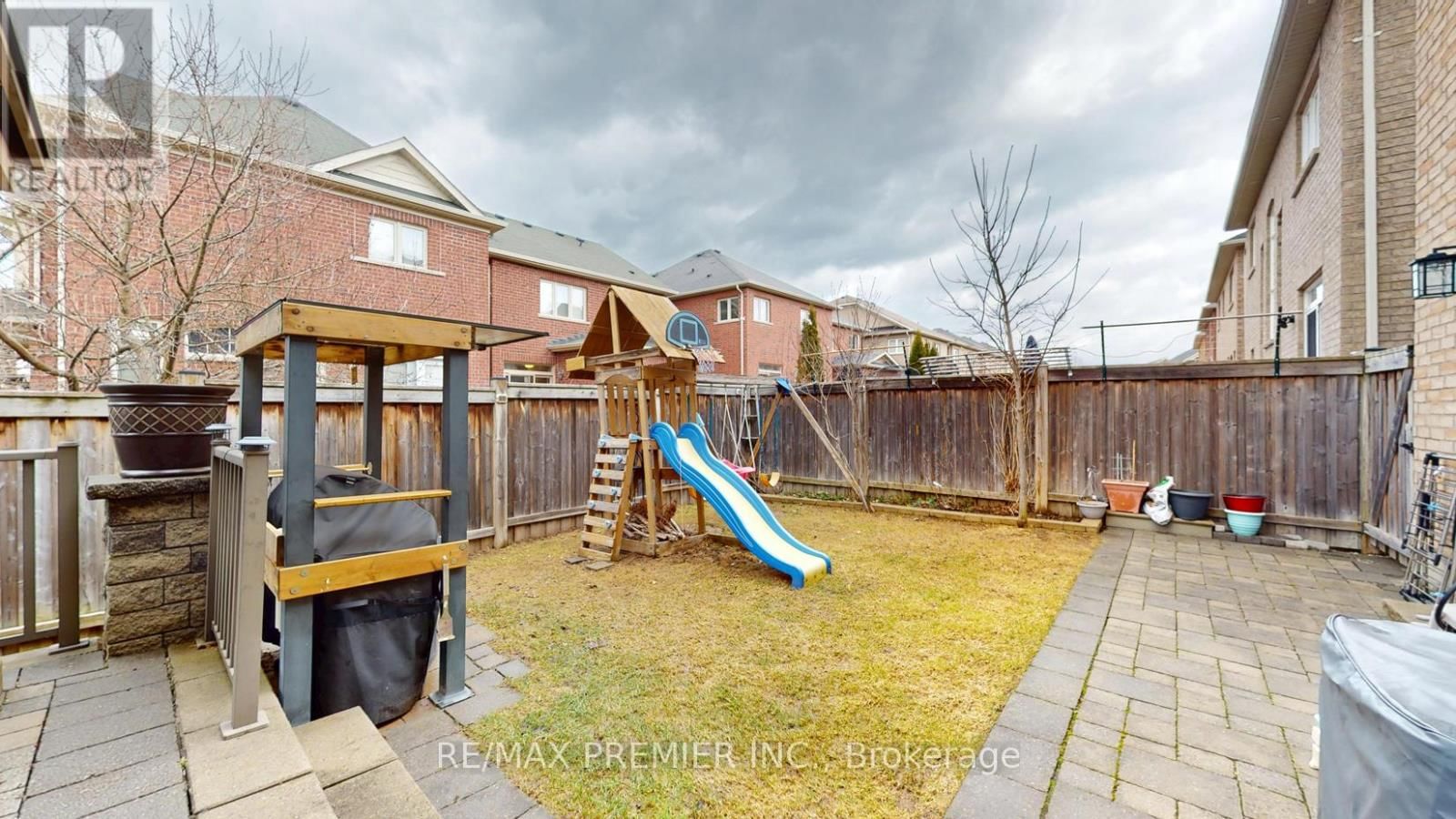 48 HERON HOLLOW AVENUE Image 20