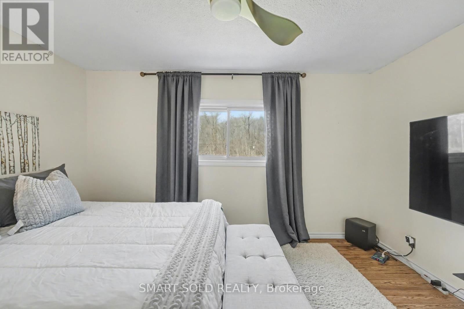 210 PARKVIEW DRIVE Image 30