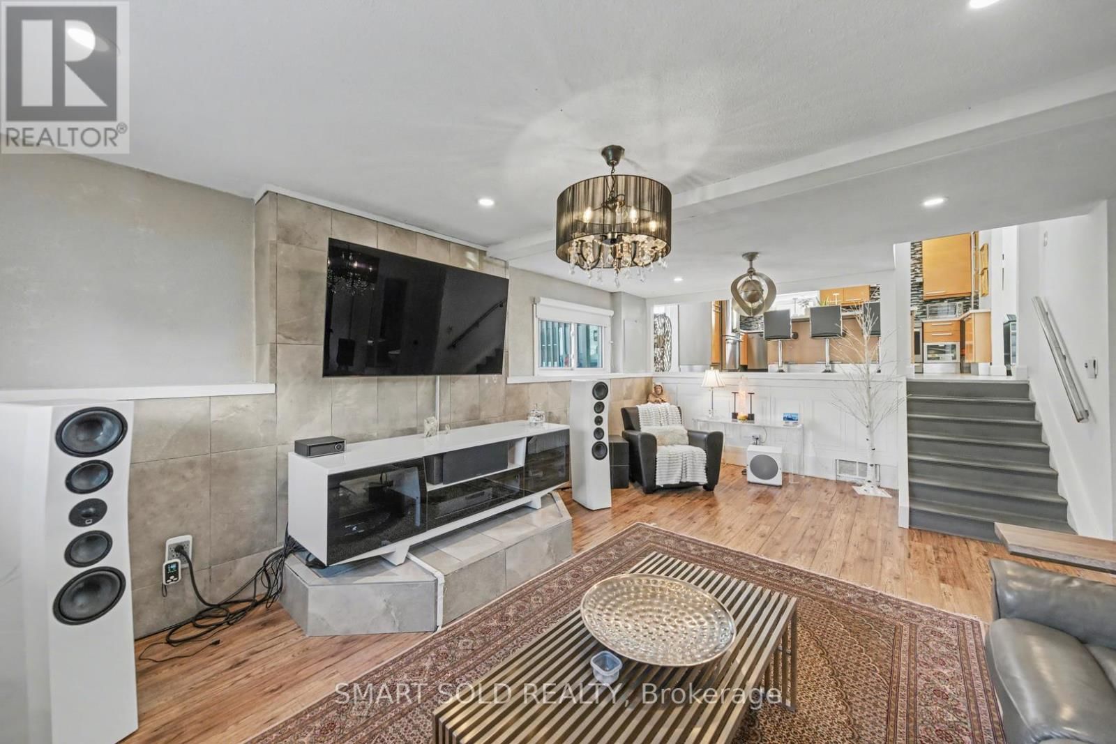 210 PARKVIEW DRIVE Image 33