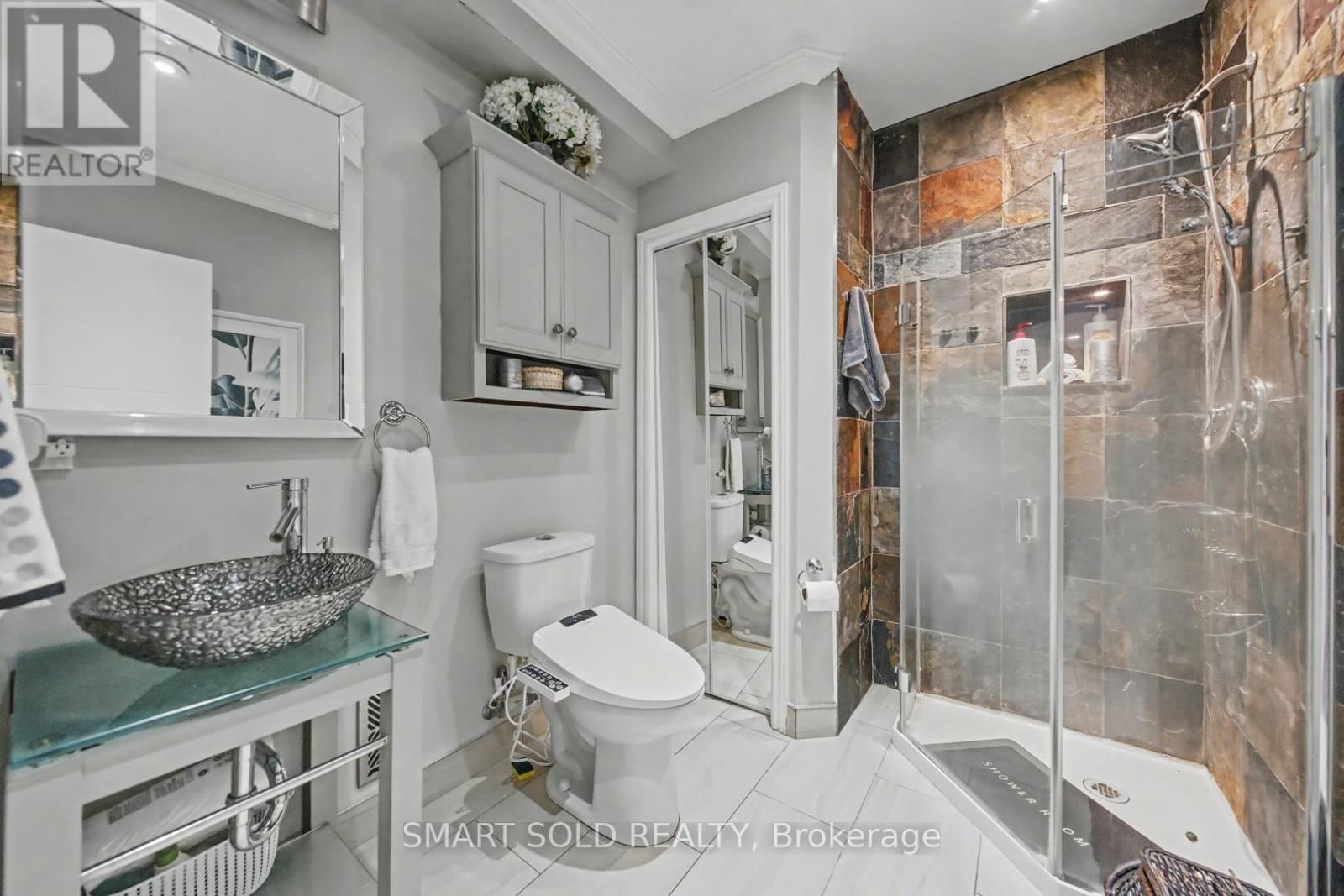 210 PARKVIEW DRIVE Image 38