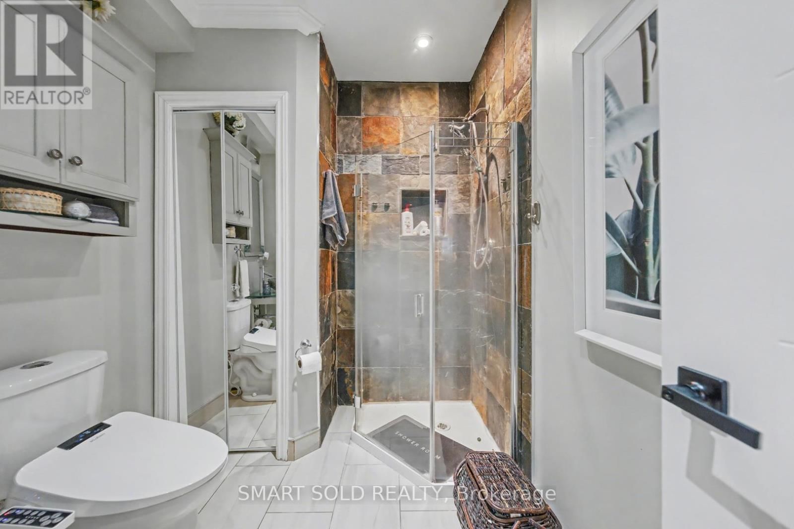 210 PARKVIEW DRIVE Image 39