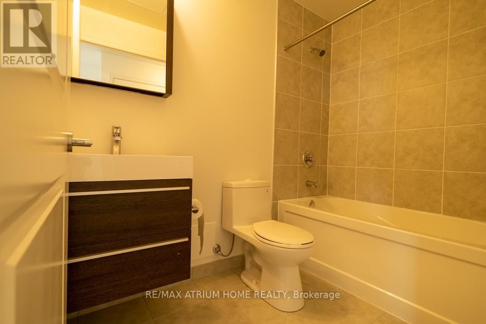 809 - 10 ROUGE VALLEY DRIVE Image 8