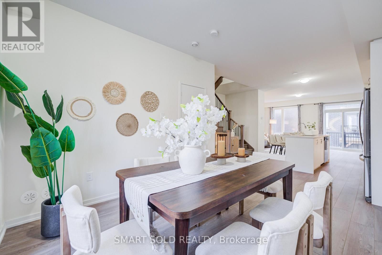 25 ORIGIN WAY Image 10