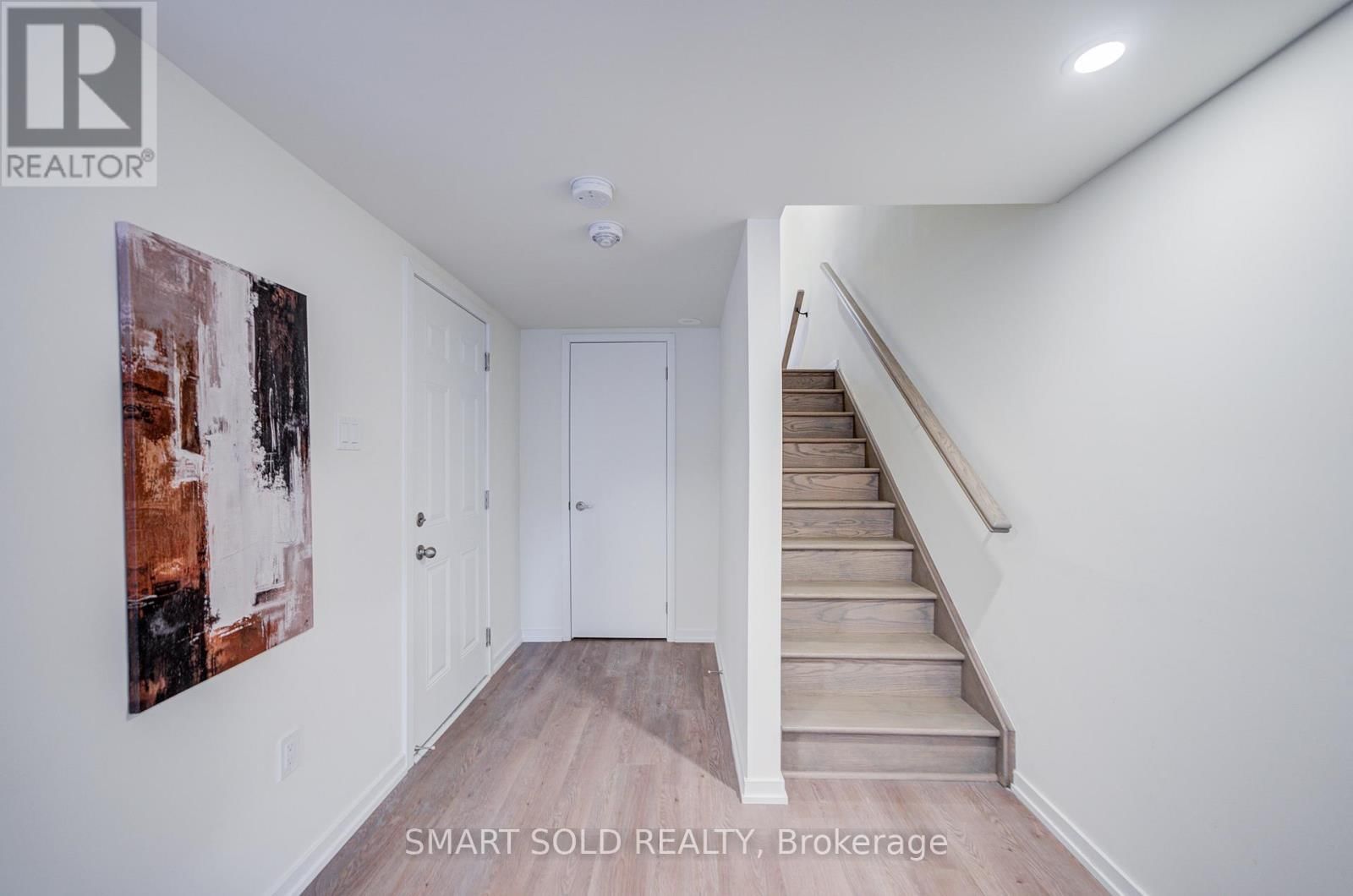 25 ORIGIN WAY Image 31