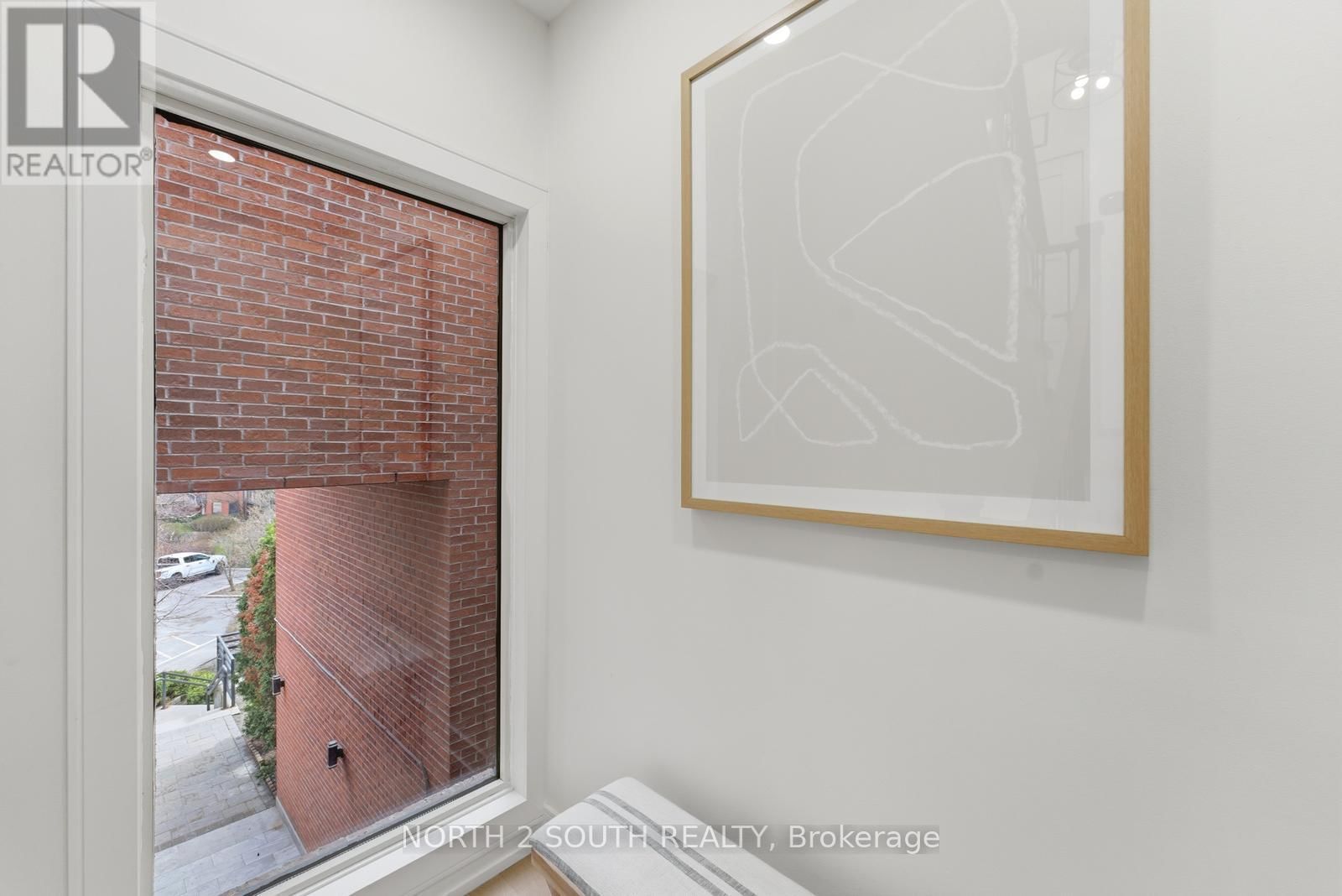 TH 23 - 100 ARBORS LANE Image 26