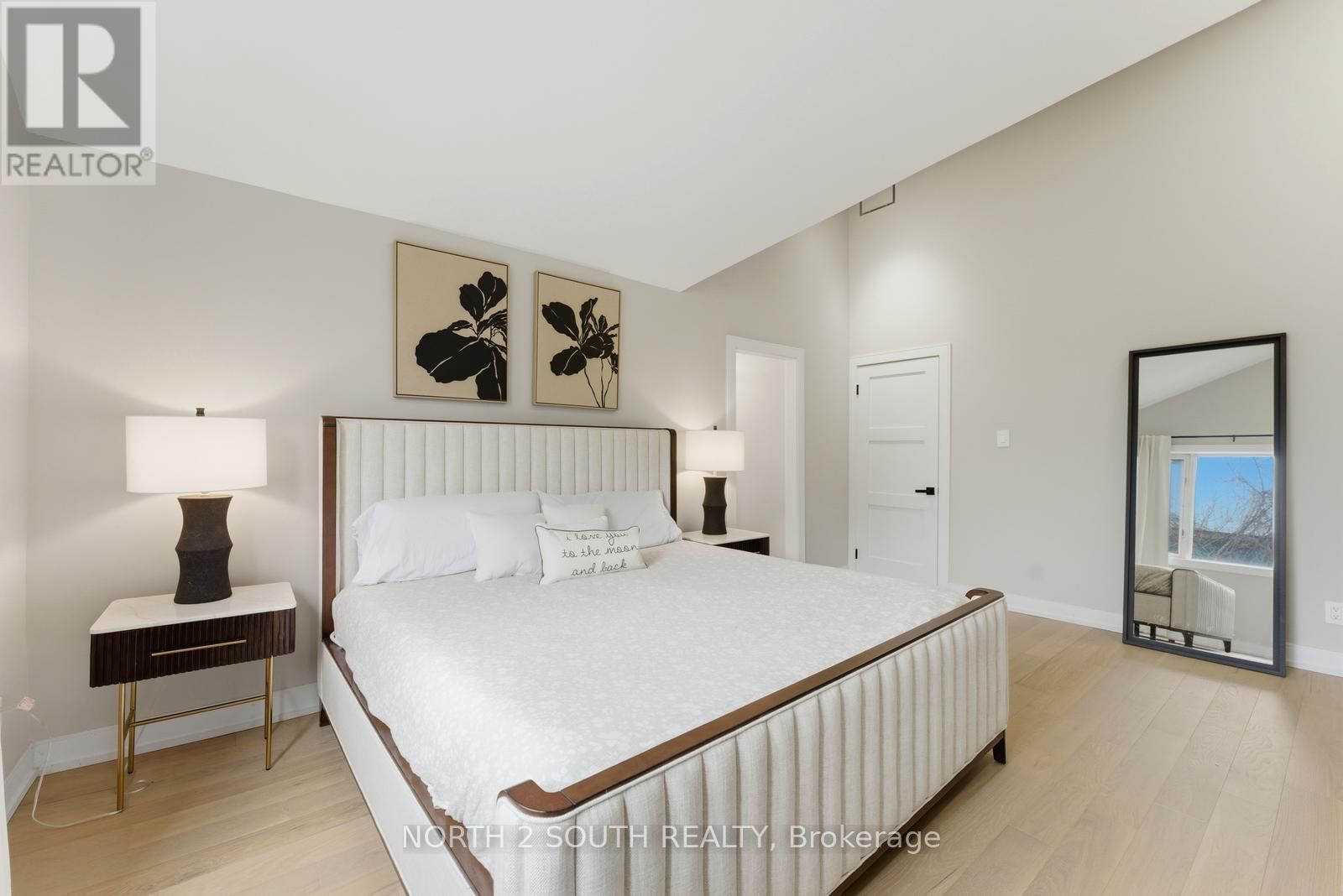 TH 23 - 100 ARBORS LANE Image 35