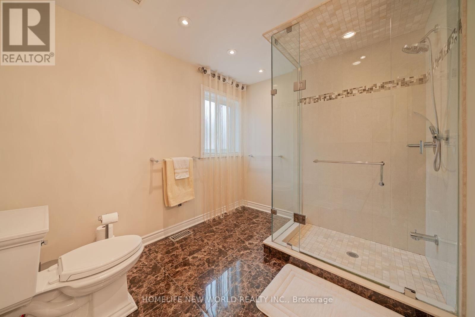 113 SONOMA BOULEVARD Image 25