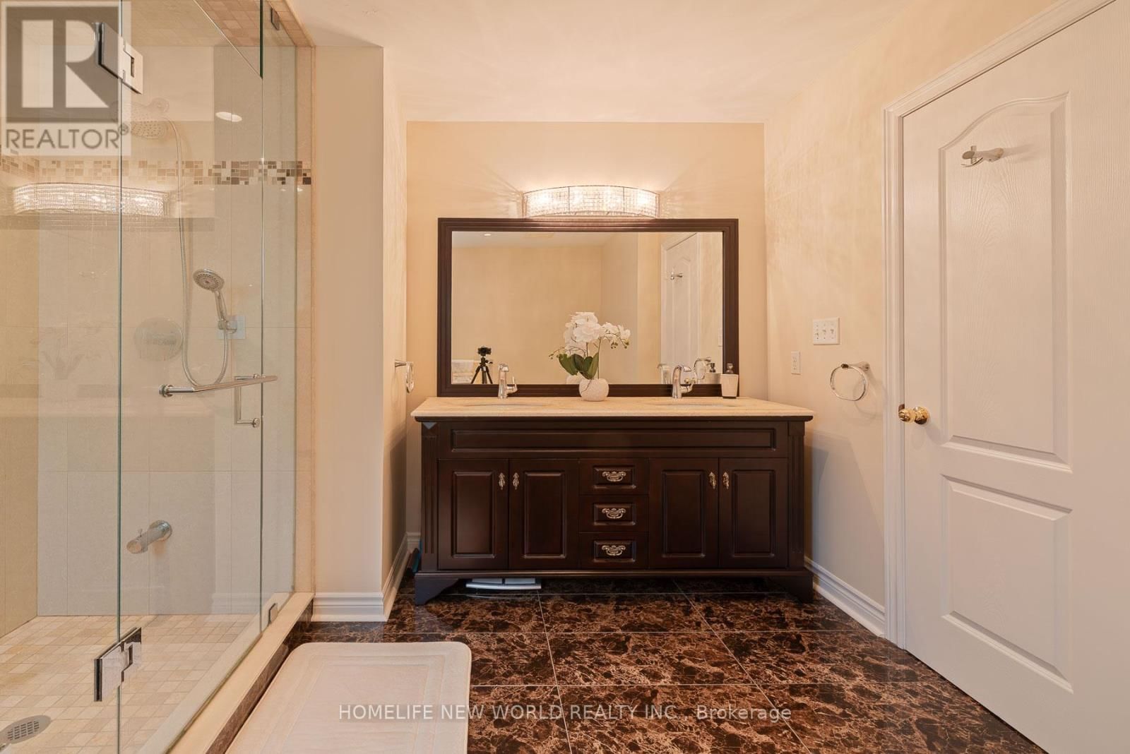 113 SONOMA BOULEVARD Image 26