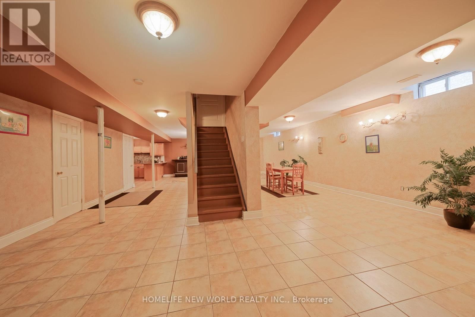 113 SONOMA BOULEVARD Image 38