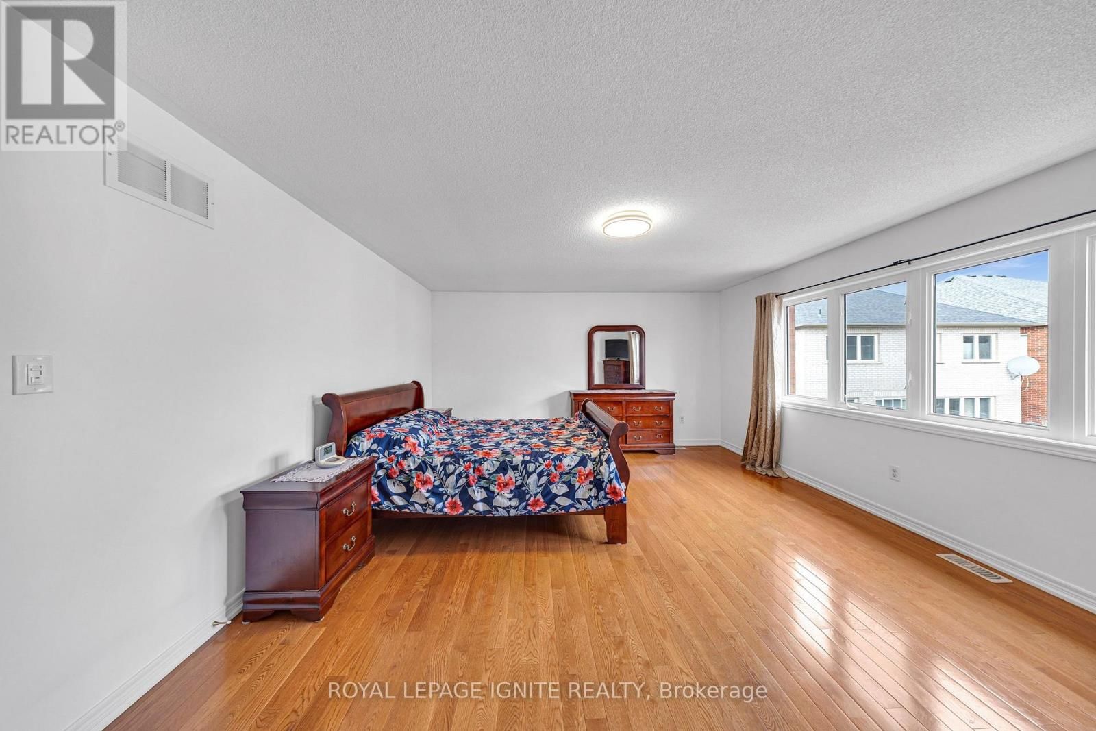 59 BOSWELL ROAD Image 28