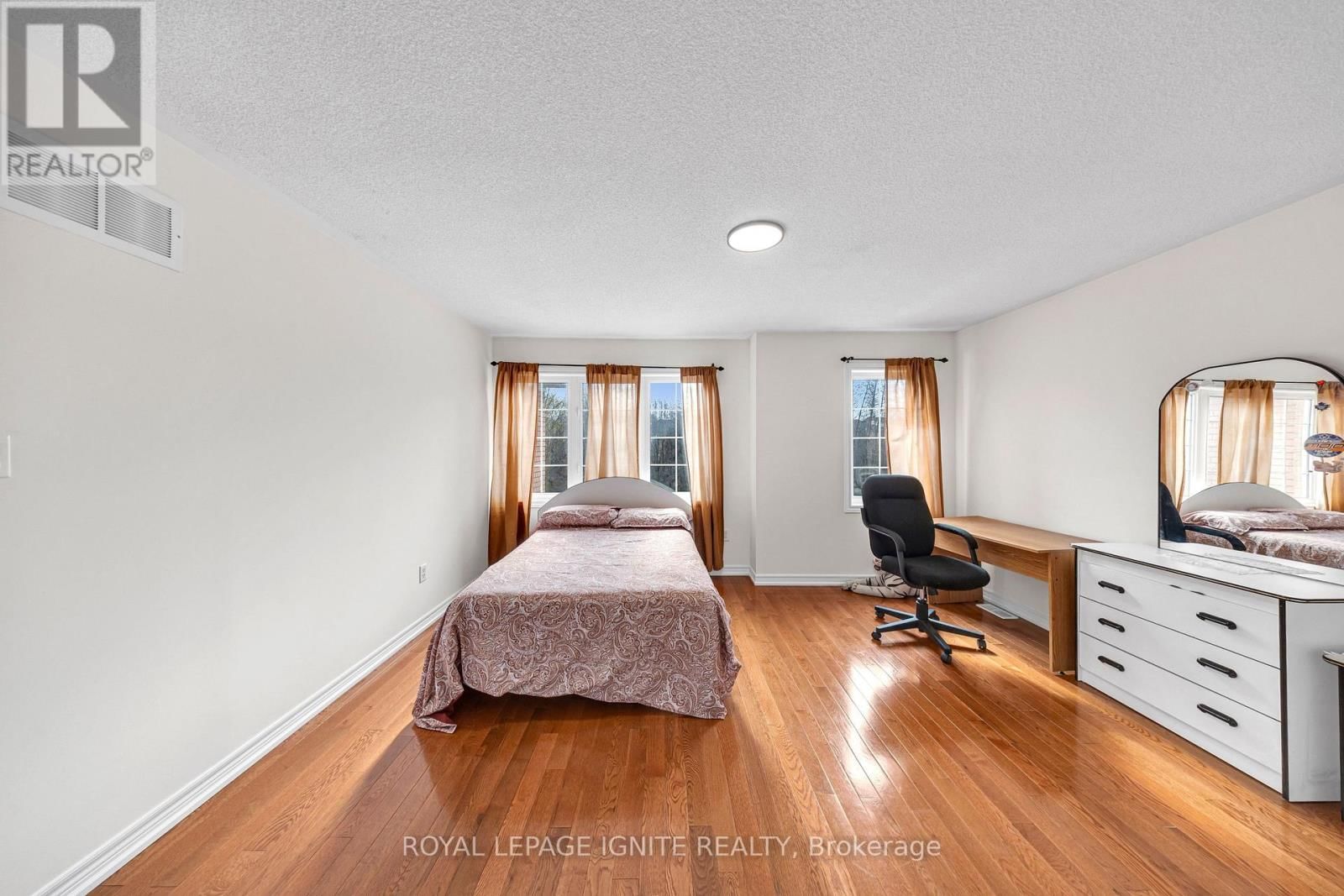 59 BOSWELL ROAD Image 35