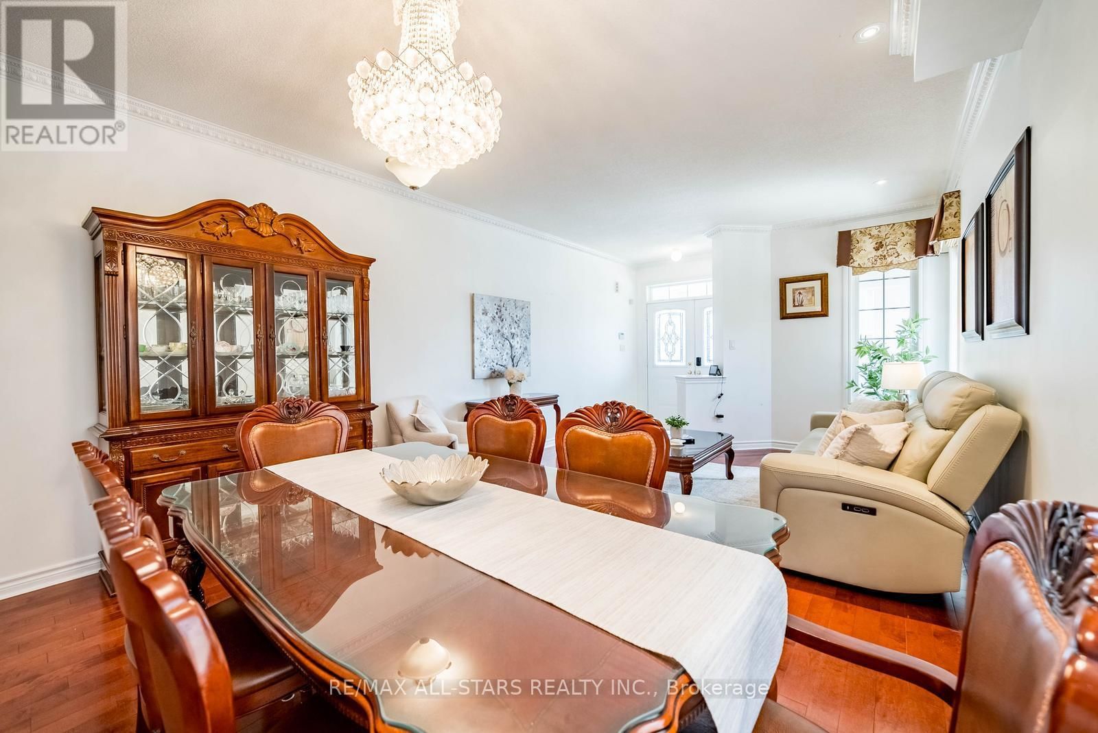 38 SUGARDALE STREET Image 14