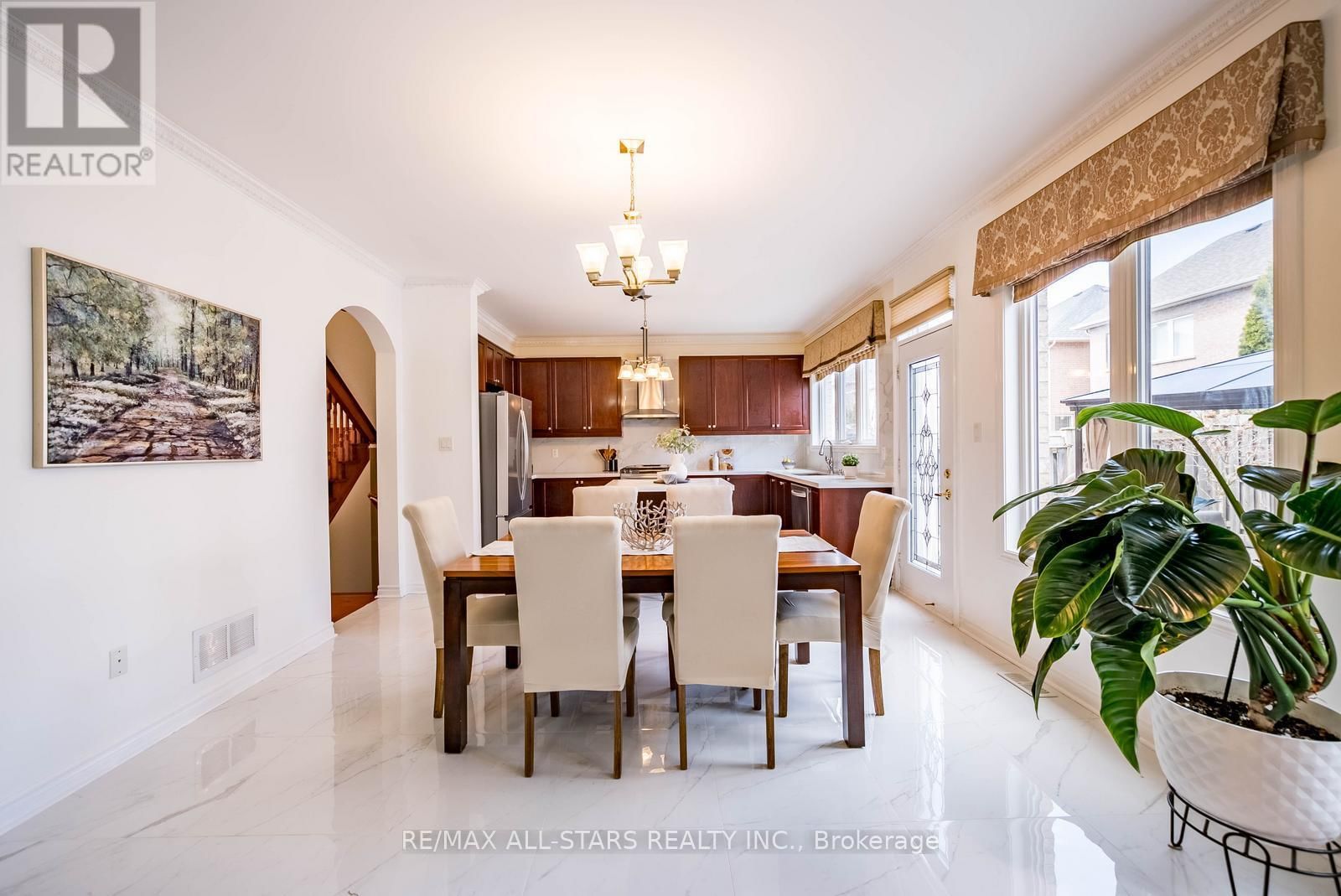 38 SUGARDALE STREET Image 23