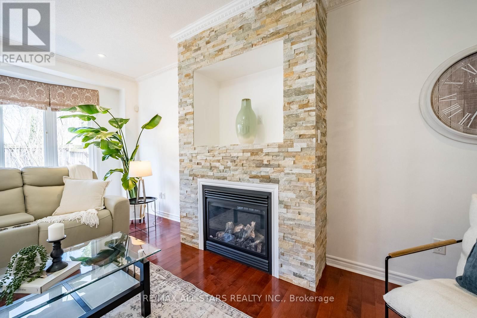 38 SUGARDALE STREET Image 27