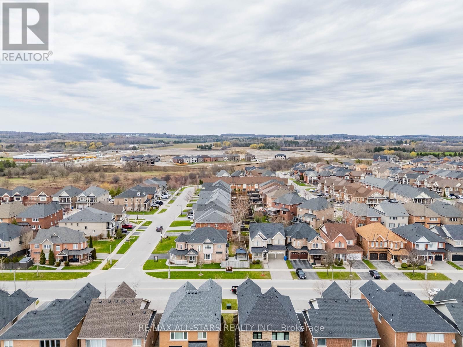 38 SUGARDALE STREET Image 49