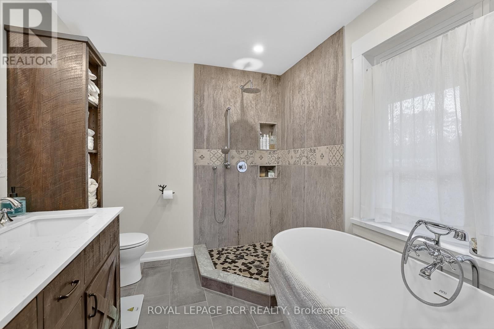 4143 VIVIAN ROAD Image 19