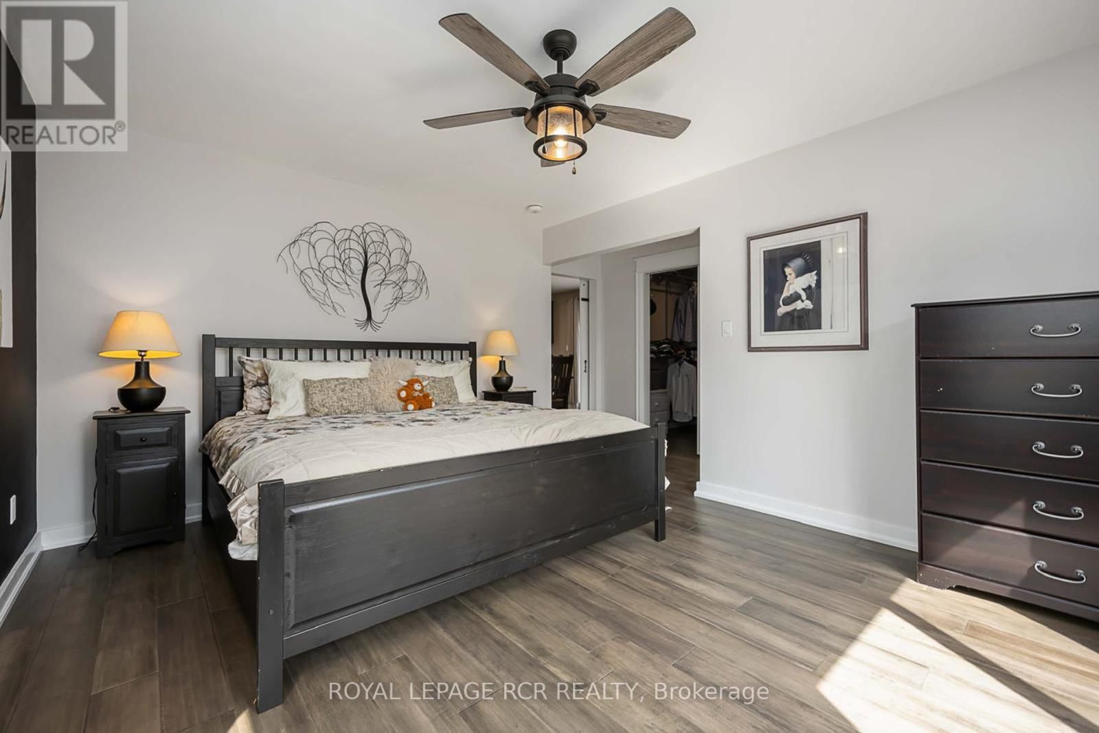 4143 VIVIAN ROAD Image 29