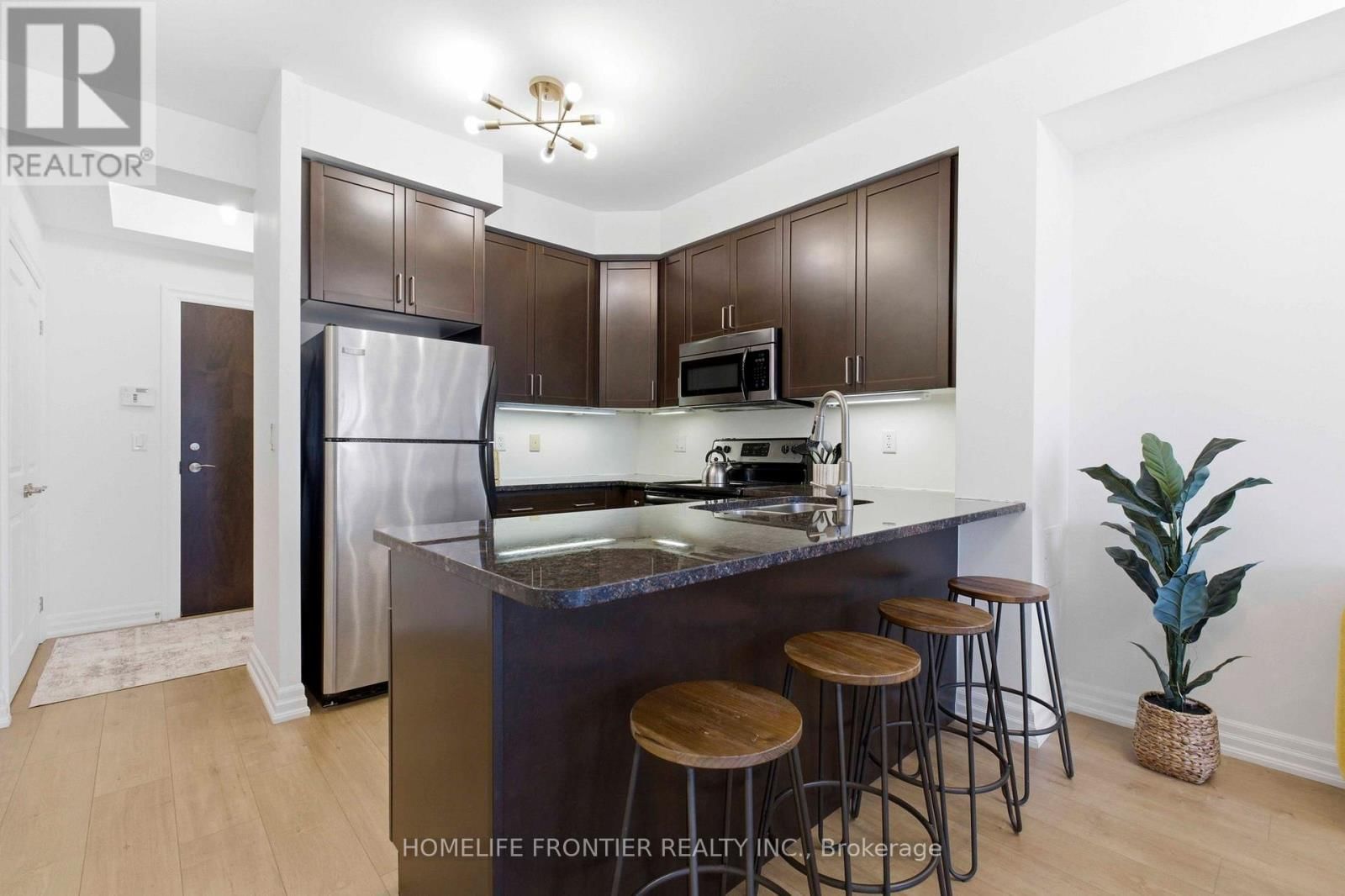 209 - 180 JOHN WEST WAY Image 11