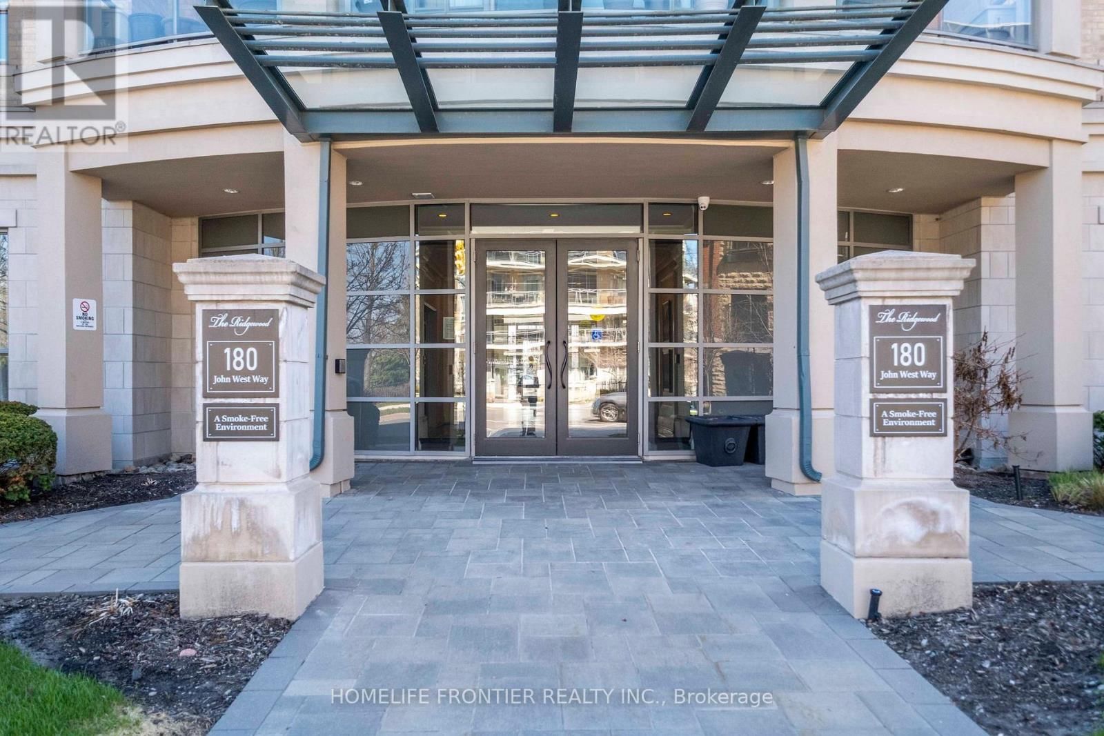 209 - 180 JOHN WEST WAY Image 2