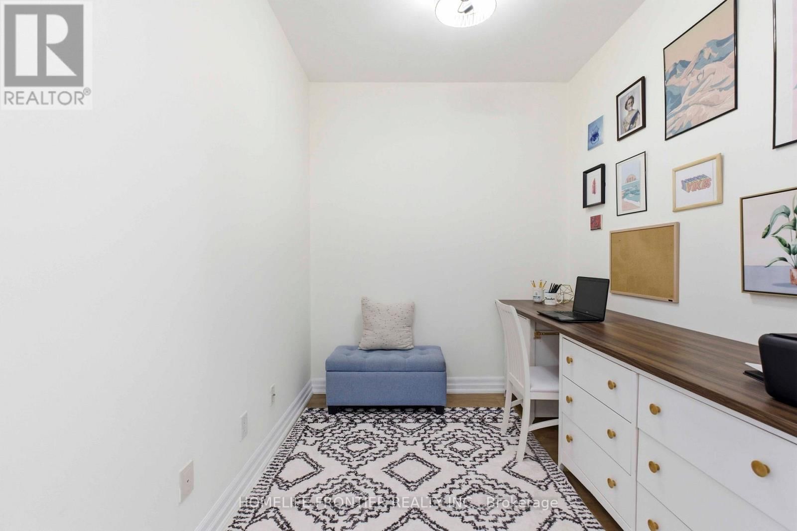 209 - 180 JOHN WEST WAY Image 6