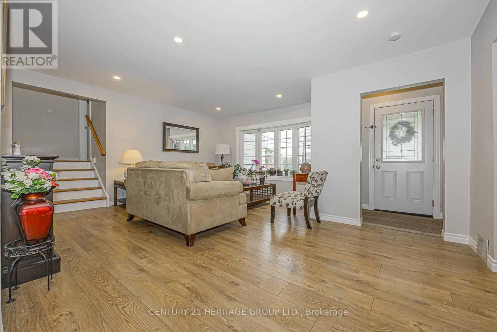 1059 GORHAM STREET Image 11