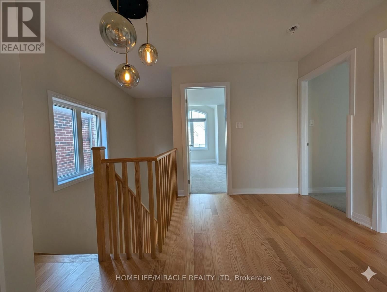 1285 BRODERICK STREET Image 15