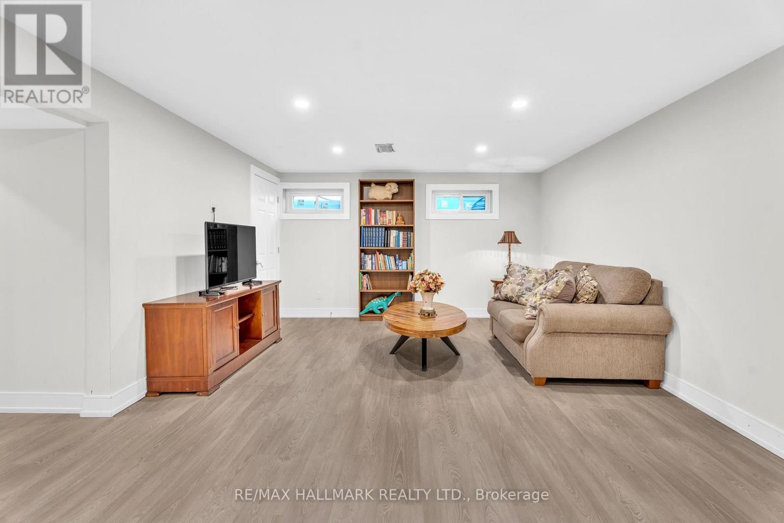 58 NORMARK DRIVE Image 28