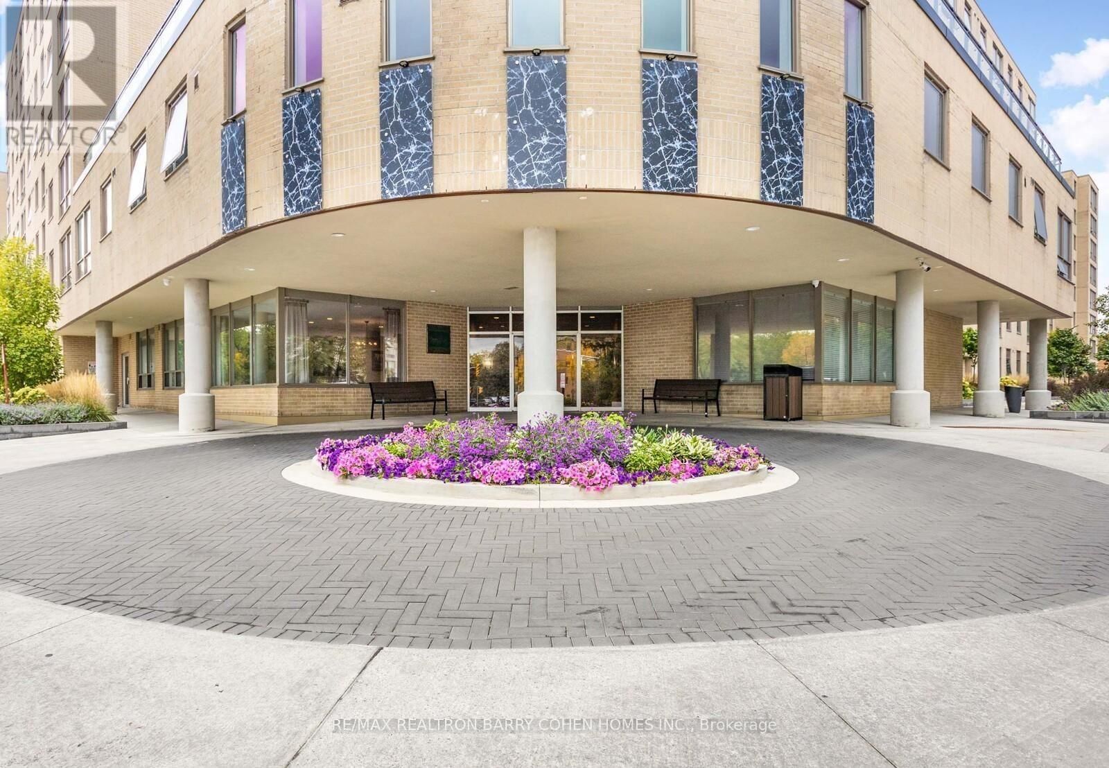 404 - 326 MAJOR MACKENZIE DRIVE EAST Image 1