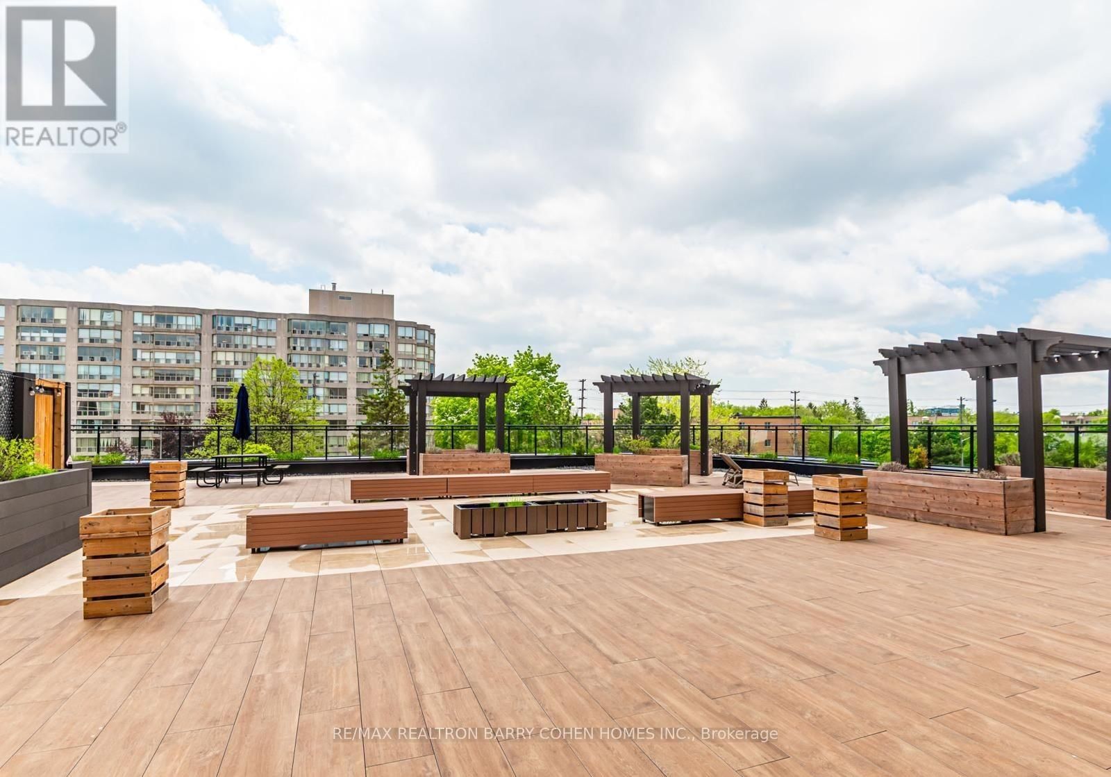 404 - 326 MAJOR MACKENZIE DRIVE EAST Image 14