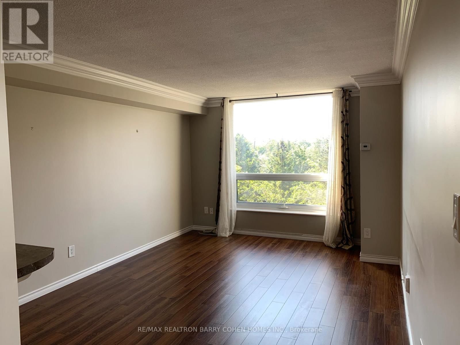 404 - 326 MAJOR MACKENZIE DRIVE EAST Image 29